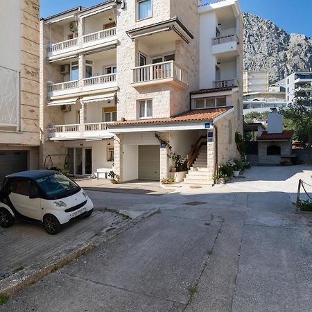 Apartments By The Sea Duce, Omis - 5973 Exterior foto