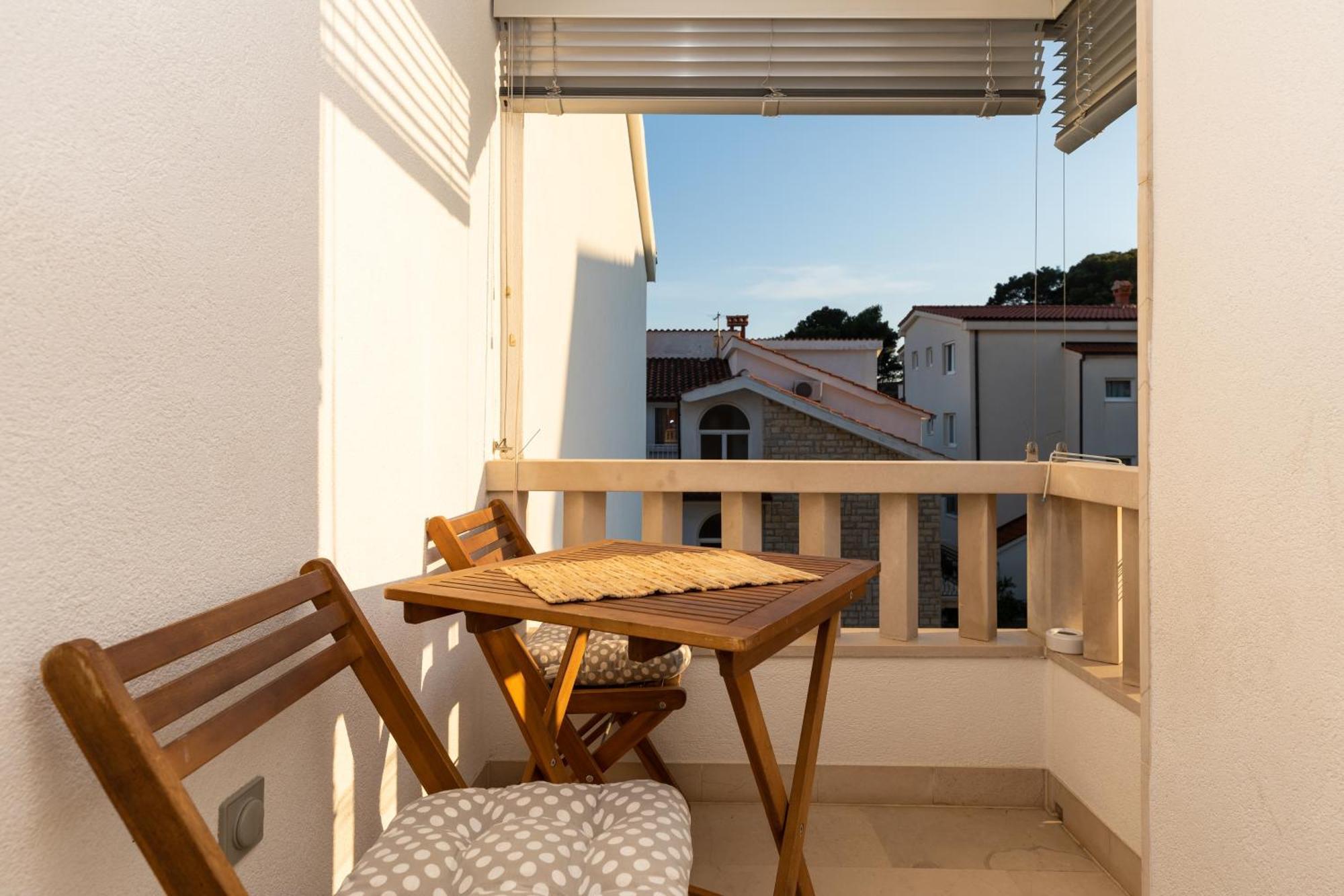 Apartments By The Sea Duce, Omis - 5973 Exterior foto