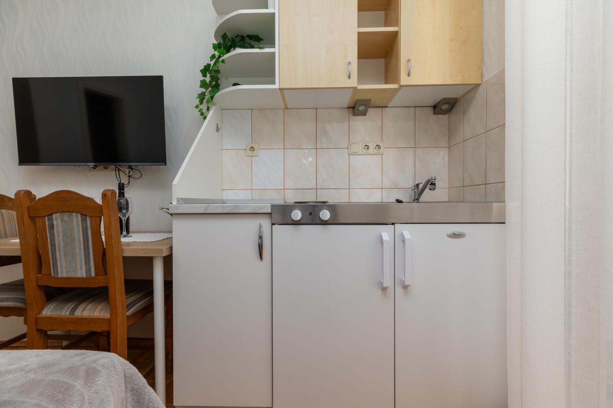 Apartments By The Sea Duce, Omis - 5973 Exterior foto