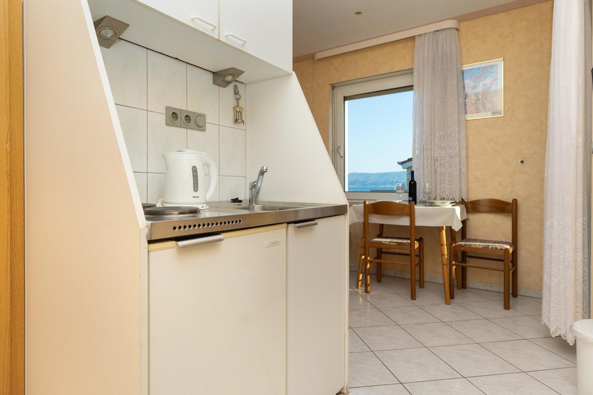 Apartments By The Sea Duce, Omis - 5973 Exterior foto