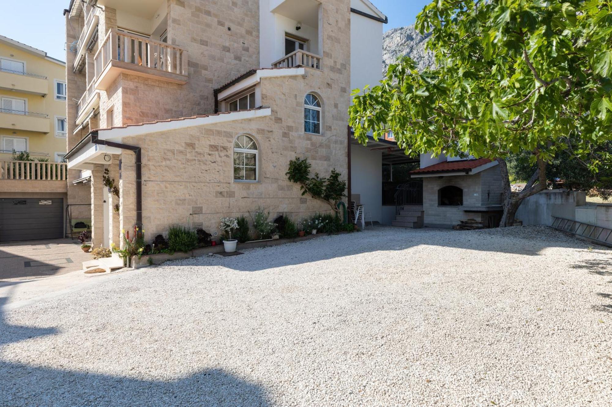 Apartments By The Sea Duce, Omis - 5973 Exterior foto