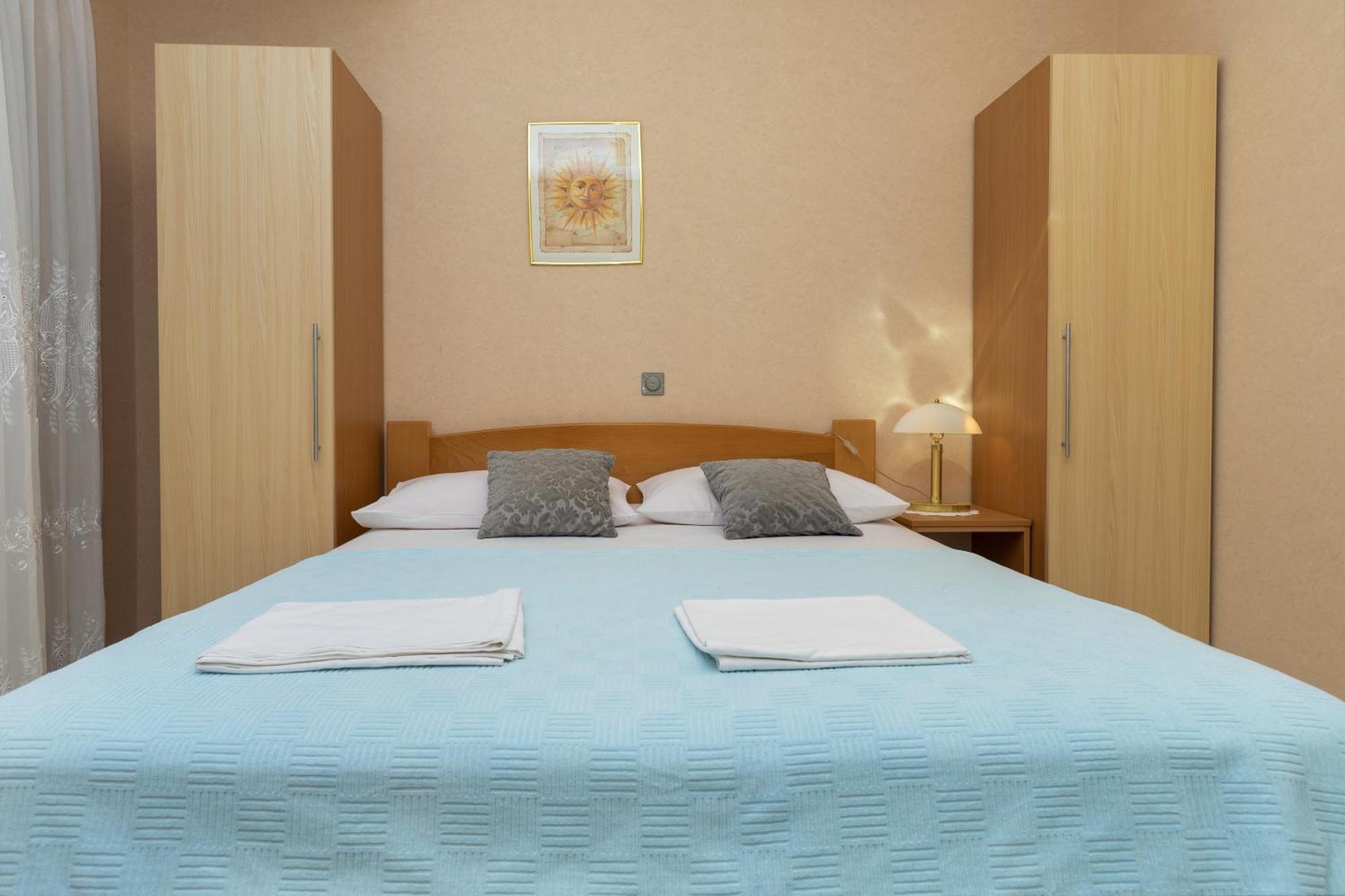 Apartments By The Sea Duce, Omis - 5973 Habitación foto